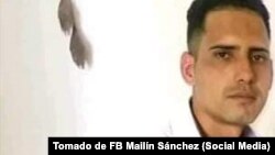 Yosvany Rosell García Caso y su esposa Mailín Sánchez son padres de tres niños.